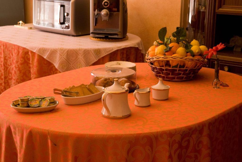 B&B Il Nido Santa Domenica  Rom bilde